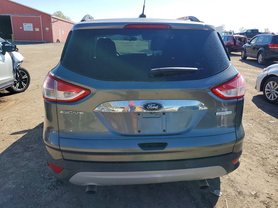 2014 Ford Escape მანქანა იყიდება აუქციონზე, vin: 1FMCU0GX5EUD19779, აუქციონის ნომერი: 52934366