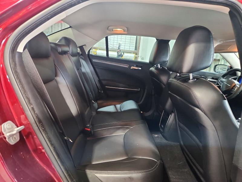 54547296 :رقم المزاد ، 2C3CCAAGXKH593519 vin ، 2019 Chrysler 300 مزاد بيع