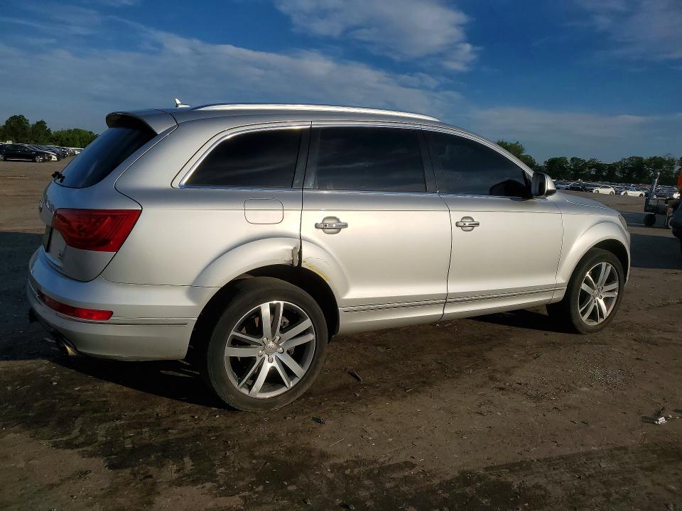 2015 Audi Q7 მანქანა იყიდება აუქციონზე, vin: WA1VMAFE8FD021905, აუქციონის ნომერი: 52299326
