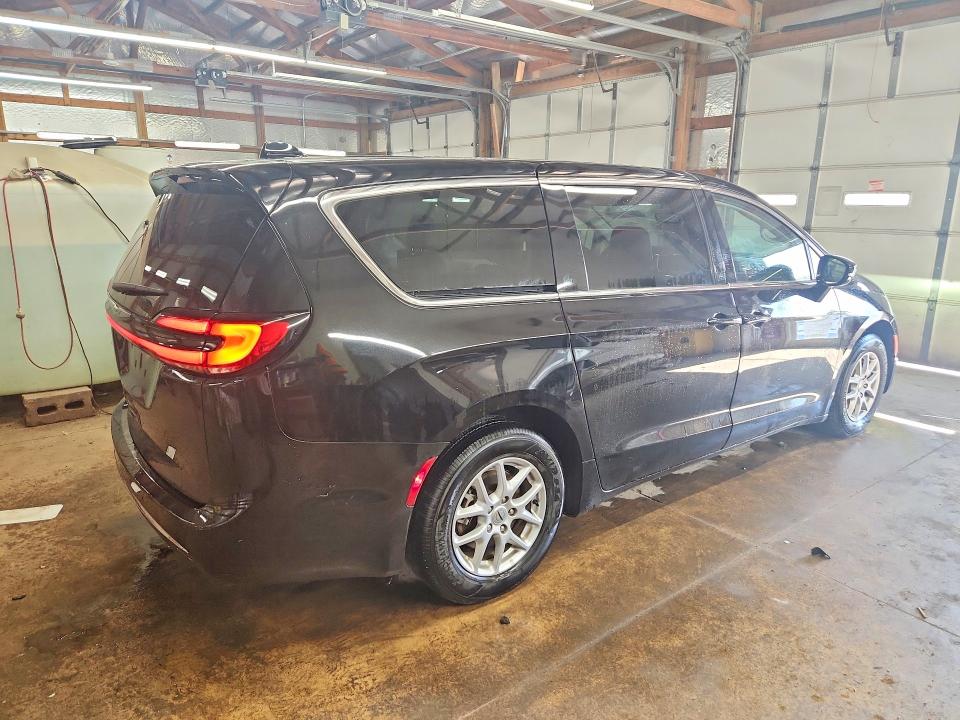 55186116 :رقم المزاد ، 2C4RC1BG4RR136360 vin ، 2024 Chrysler Pacifica مزاد بيع