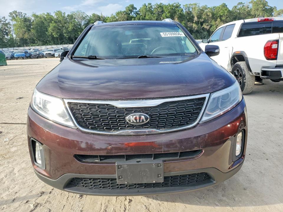 55109856 :رقم المزاد ، 5XYKTCA60FG585752 vin ، 2015 Kia Sorento مزاد بيع