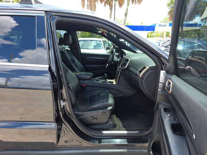 53763856 :رقم المزاد ، 1C4RJFBG3FC802633 vin ، 2012 Jeep Grand Cherokee مزاد بيع