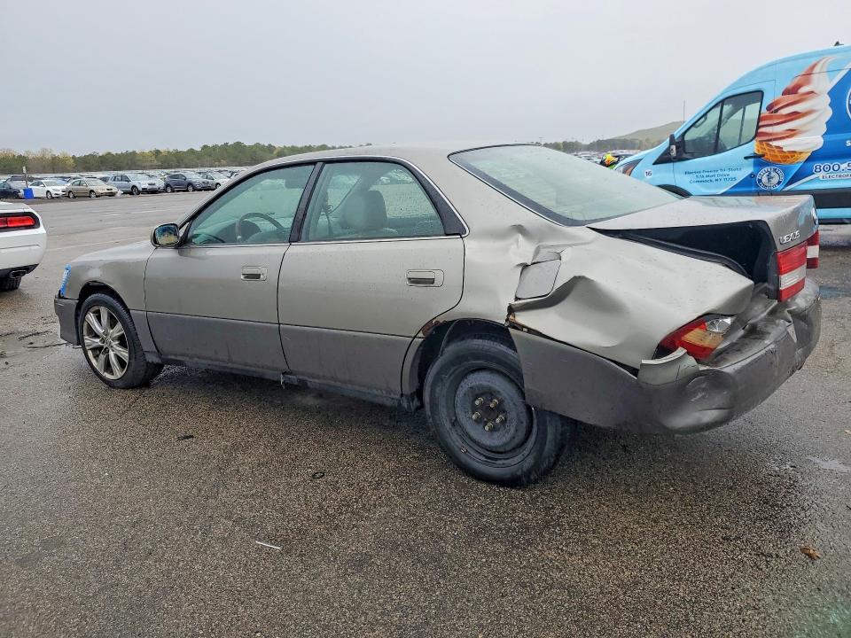 52328206 :رقم المزاد ، JT8BF28G515107214 vin ، 2001 Lexus Es مزاد بيع