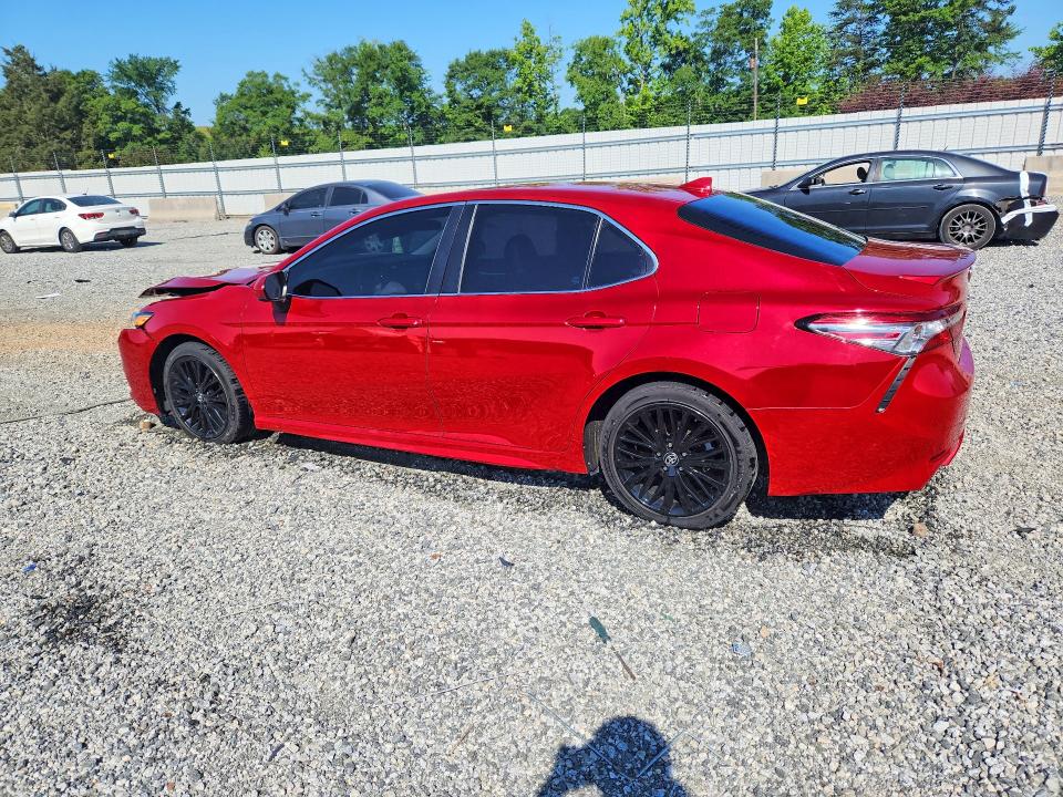 53801046 :رقم المزاد ، 4T1B11HK2KU210897 vin ، 2019 Toyota Camry مزاد بيع