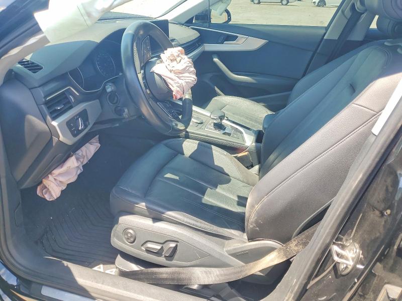 Продажа на аукционе авто 2017 Audi A4, vin: WAUANAF46HN016625, номер лота: 53731106