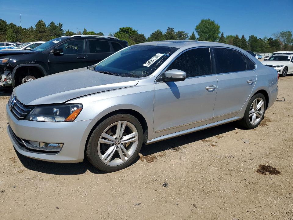 2014 Volkswagen Passat მანქანა იყიდება აუქციონზე, vin: 1VWCN7A30EC108220, აუქციონის ნომერი: 53563106
