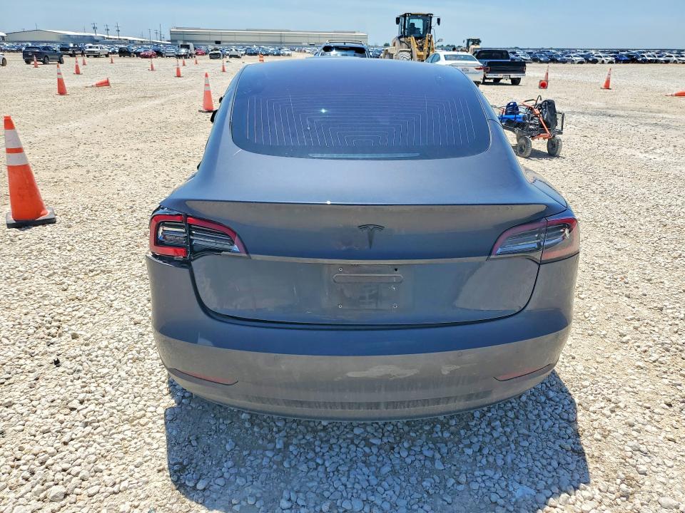 Продаж на аукціоні авто 2018 Tesla Model 3, vin: 5YJ3E1EA6JF033996, номер лоту: 55216926