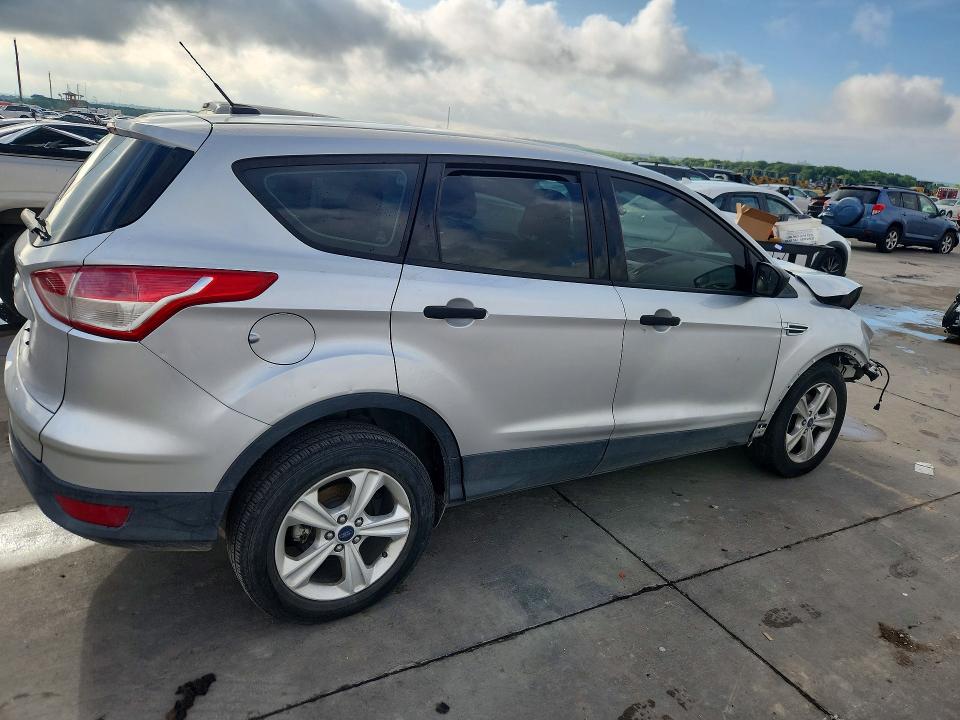 Продажа на аукционе авто 2016 Ford Escape, vin: 1FMCU0F75GUC57479, номер лота: 54625346