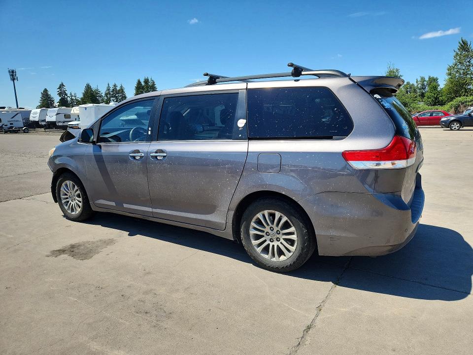 Продаж на аукціоні авто 2011 Toyota Sienna, vin: 5TDYK3DC1BS117623, номер лоту: 55108006