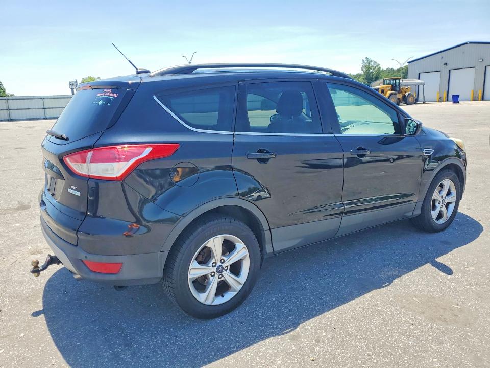 Продажа на аукционе авто 2016 Ford Escape, vin: 1FMCU0GX4GUB46470, номер лота: 55237716