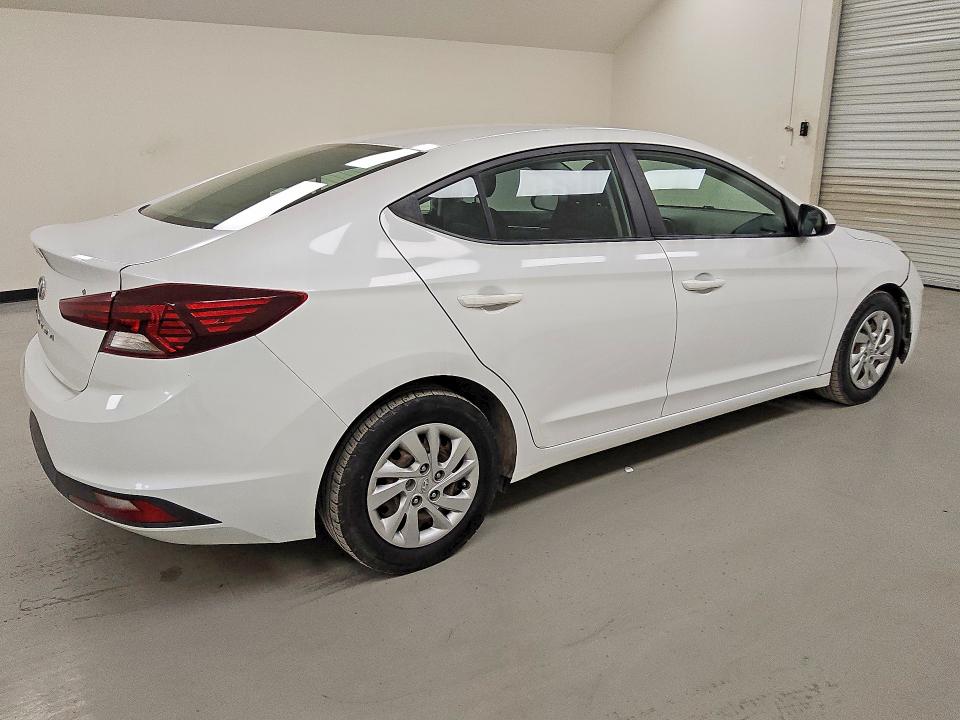 2019 Hyundai Elantra მანქანა იყიდება აუქციონზე, vin: 5NPD74LF2KH405903, აუქციონის ნომერი: 52270386