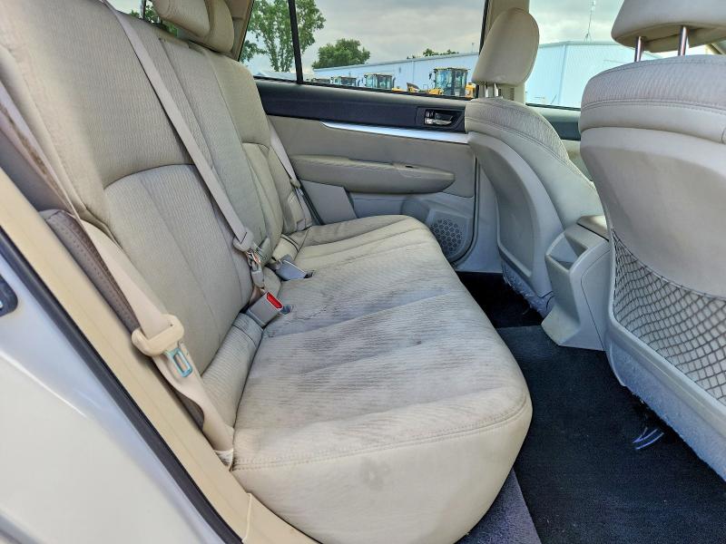52269546 :رقم المزاد ، 4S4BRCCC8A3383428 vin ، 2010 Subaru Outback مزاد بيع