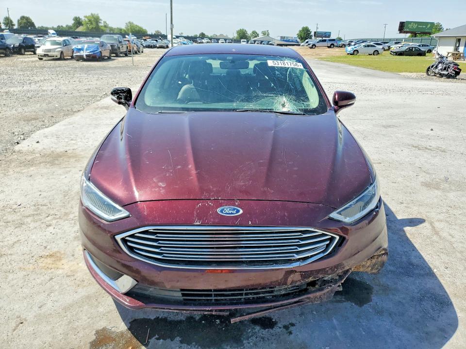 53181756 :رقم المزاد ، 3FA6P0HD7JR202788 vin ، 2018 Ford Fusion مزاد بيع