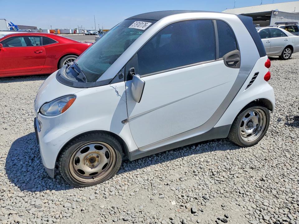 2012 Smart Fortwo მანქანა იყიდება აუქციონზე, vin: WMEEJ3BA3CK573821, აუქციონის ნომერი: 51910176