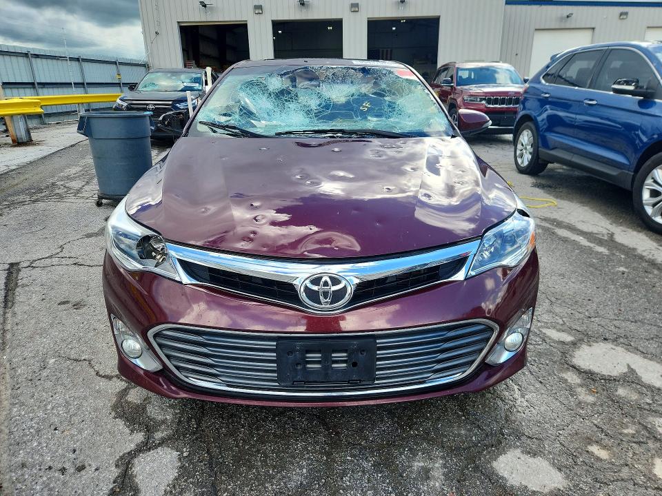 55437526 :رقم المزاد ، 4T1BK1EB5FU190801 vin ، 2015 Toyota Avalon مزاد بيع