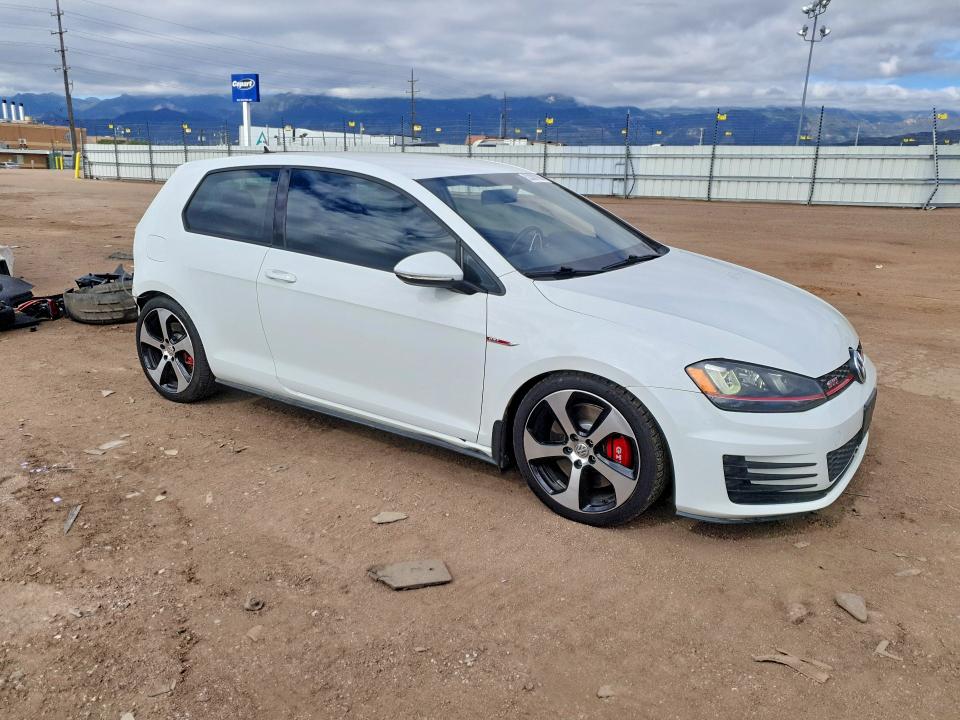 53387686 :رقم المزاد ، 3VWT47AU2GM005183 vin ، 2016 Volkswagen Gti مزاد بيع
