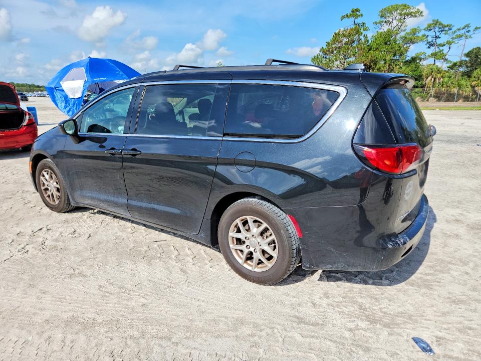 55510596 :رقم المزاد ، 2C4RC1DG5HR513175 vin ، 2017 Chrysler Pacifica مزاد بيع