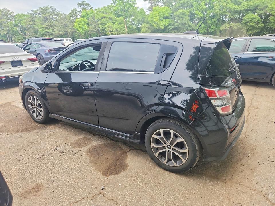 53953016 :رقم المزاد ، 1G1JD6SB8J4120061 vin ، 2018 Chevrolet Sonic مزاد بيع