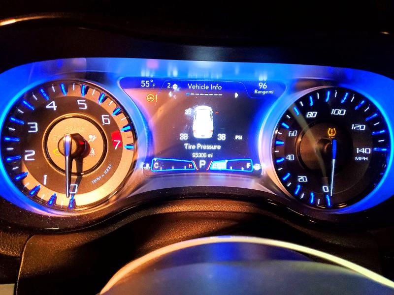 52656826 :رقم المزاد ، 2C3CCAGG9KH561491 vin ، 2019 Chrysler 300 مزاد بيع