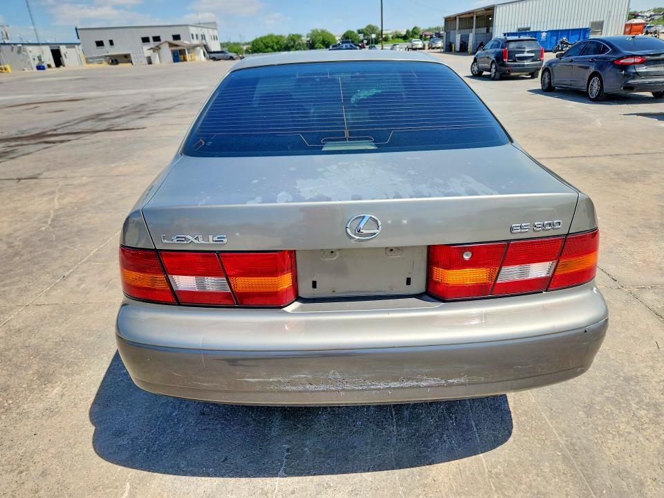 Продажа на аукционе авто 1998 Lexus Es, vin: JT8BF28G7W5020504, номер лота: 53825026