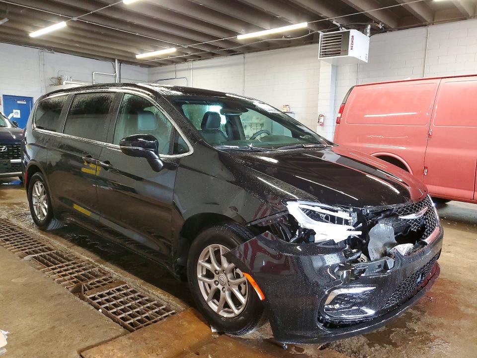 Aukcja sprzedaży 2026 Chrysler Pacifica, vin: 2C4RC1BG1TR235743, numer aukcji: 54210846