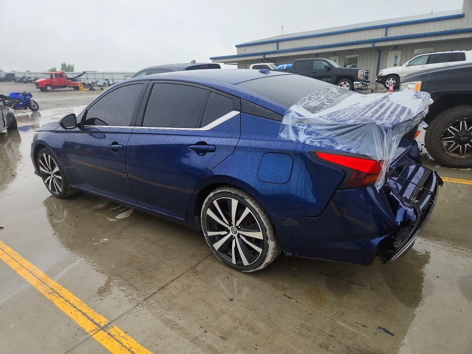 53985606 :رقم المزاد ، 1N4BL4CV6LC197859 vin ، 2020 Nissan Altima مزاد بيع