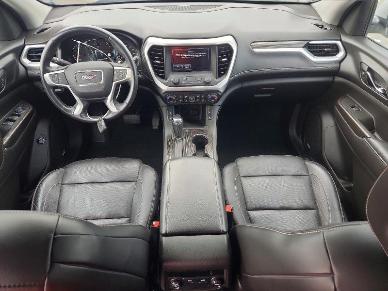 53385996 :رقم المزاد ، 1GKKNULS8HZ206001 vin ، 2017 Gmc Acadia مزاد بيع
