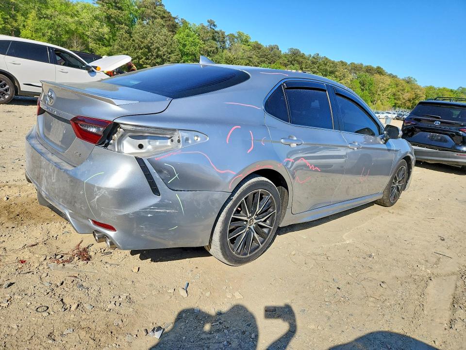 Aukcja sprzedaży 2021 Toyota Camry, vin: 4T1G11AKXMU576724, numer aukcji: 52222766