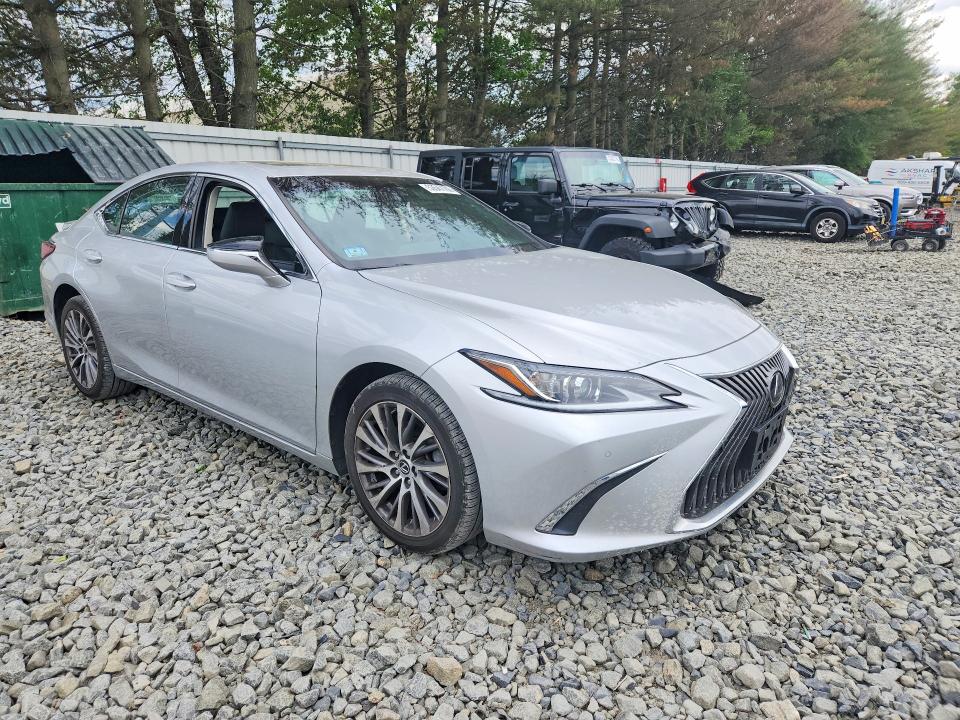 53547786 :رقم المزاد ، 58AD11D12MU002469 vin ، 2021 Lexus Es 250 مزاد بيع