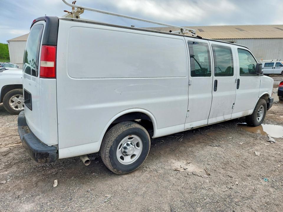 Продаж на аукціоні авто 2015 Chevrolet Express G2500, vin: 1GCWGGCF2F1211525, номер лоту: 54878276