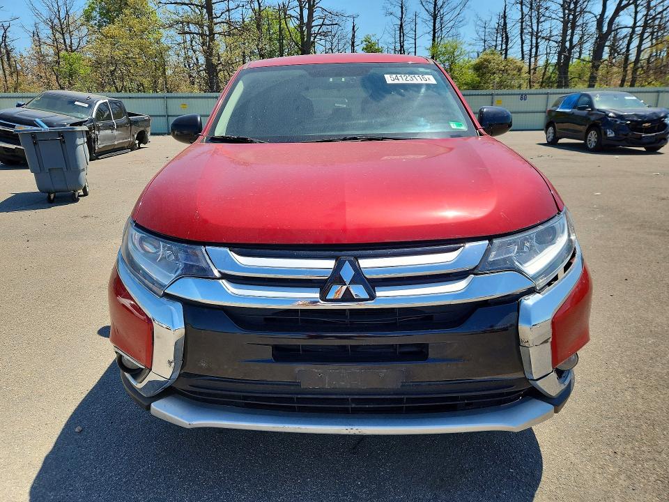 Продаж на аукціоні авто 2018 Mitsubishi Outlander, vin: JA4AD2A33JZ010896, номер лоту: 54123116