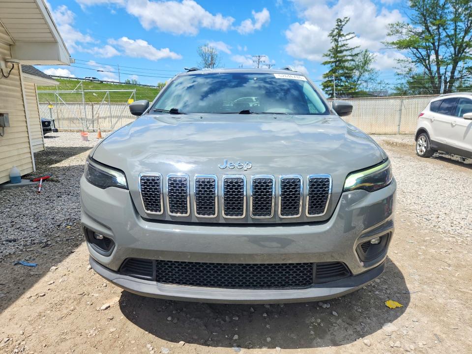 52646786 :رقم المزاد ، 1C4PJMLB6KD390341 vin ، 2019 Jeep Cherokee مزاد بيع