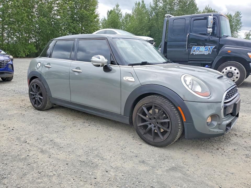 Продаж на аукціоні авто 2016 Mini Cooper, vin: WMWXU3C52G2D30359, номер лоту: 53994716
