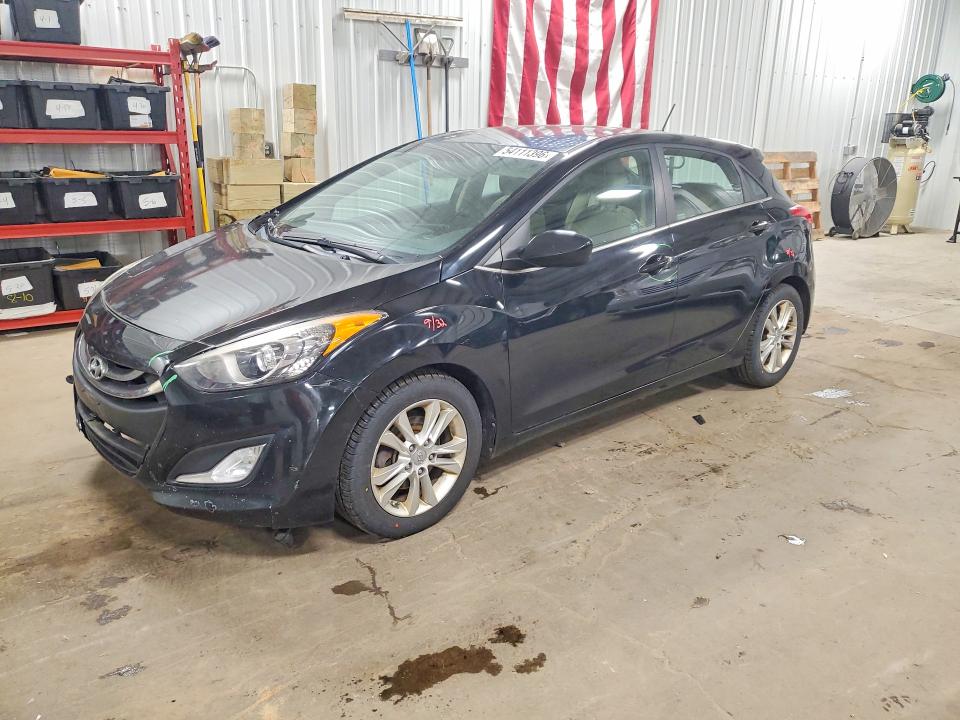 2014 Hyundai Elantra Gt მანქანა იყიდება აუქციონზე, vin: KMHD35LH5EU214095, აუქციონის ნომერი: 54111396