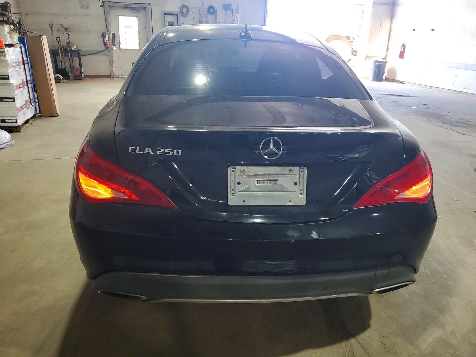 Продажа на аукционе авто 2019 Mercedes-benz Cla, vin: WDDSJ4EB0KN699293, номер лота: 55200646