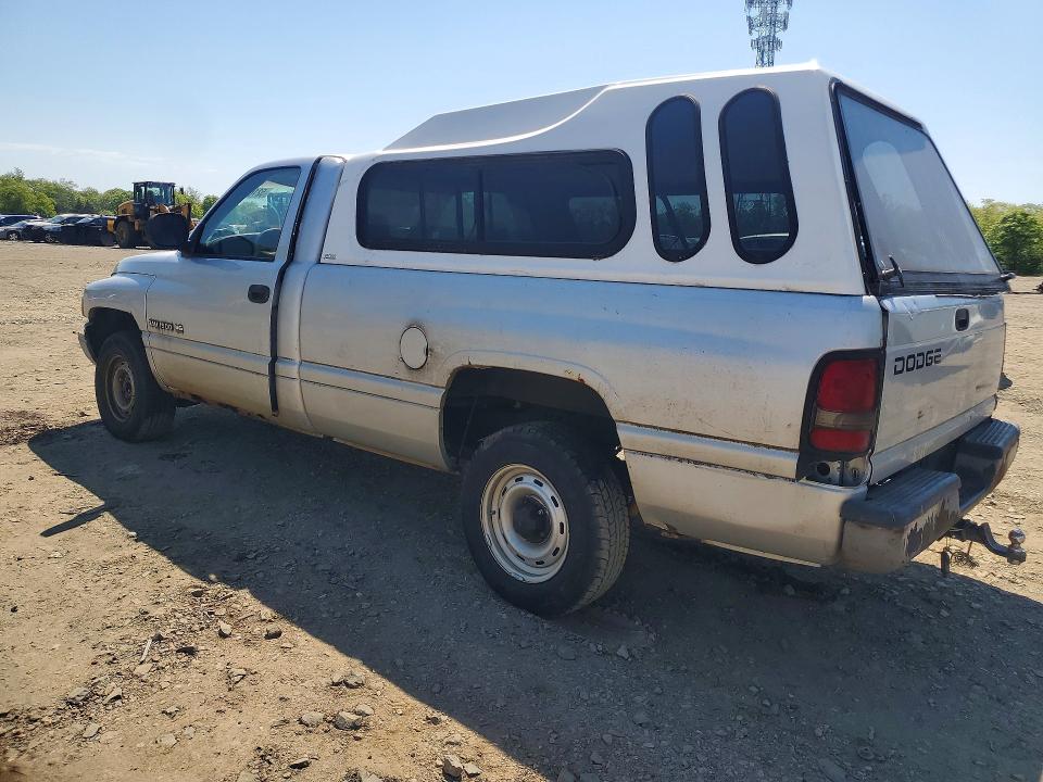2000 Dodge Ram 1500 მანქანა იყიდება აუქციონზე, vin: 1B7HC16X61S216803, აუქციონის ნომერი: 52163626