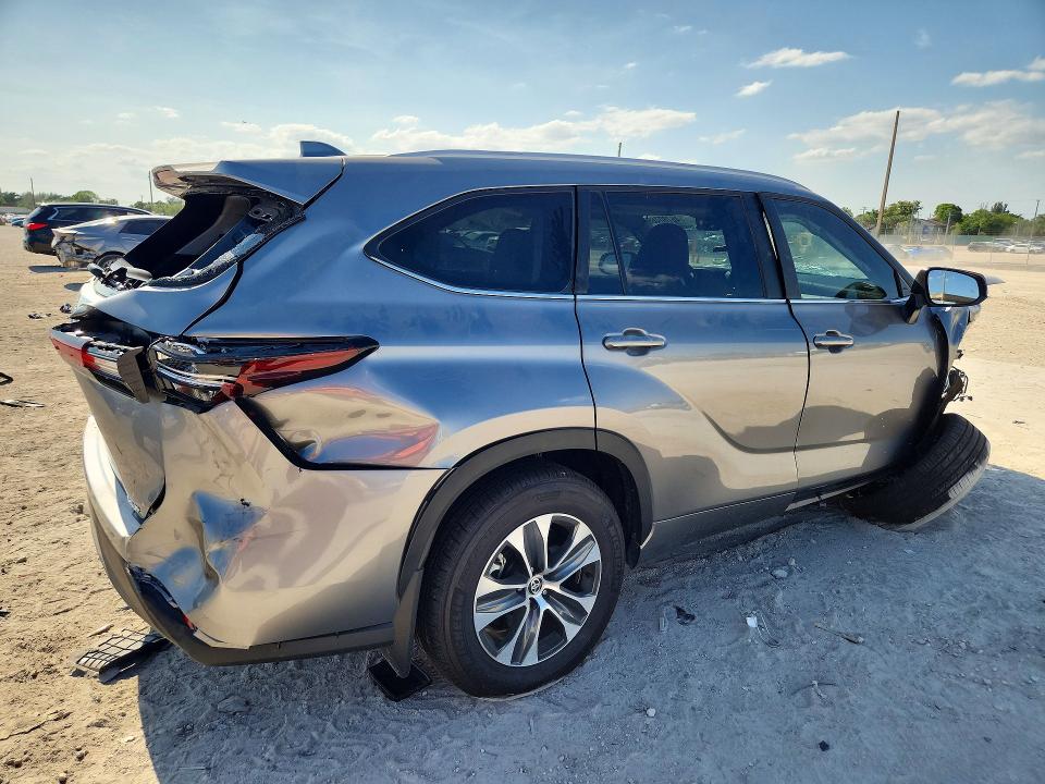 46780466 :رقم المزاد ، 5TDKDRBH6TS598911 vin ، 2026 Toyota Highlander مزاد بيع
