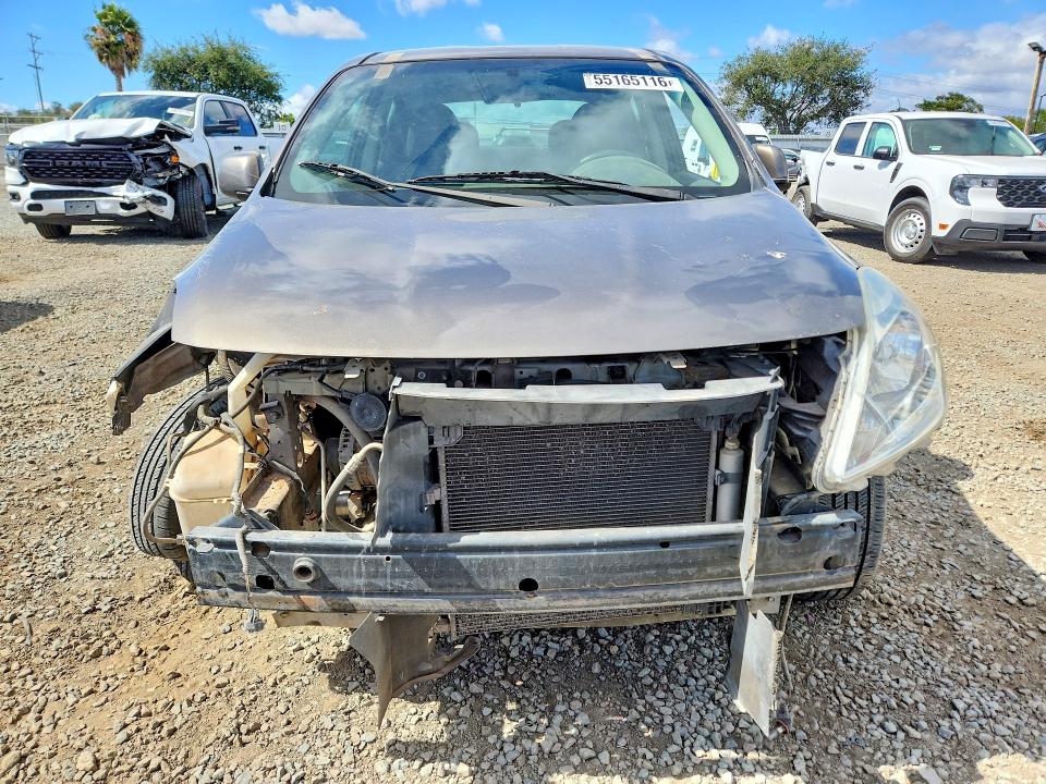55165116 :رقم المزاد ، 3N1CN7AP6CL889383 vin ، 2012 Nissan Versa مزاد بيع