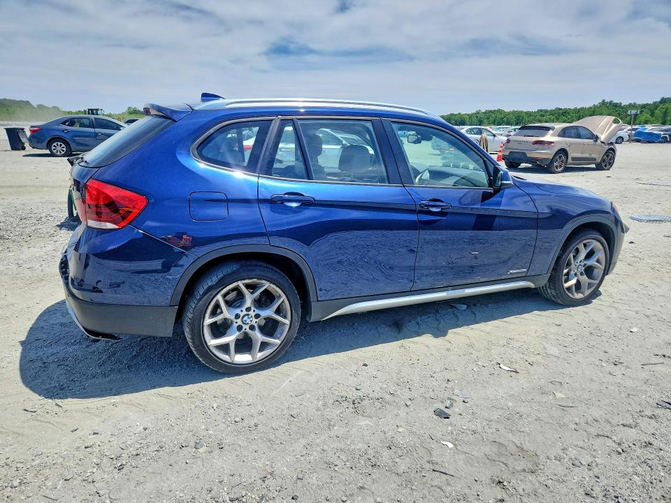 51788156 :رقم المزاد ، WBAVL1C52FVY31289 vin ، 2015 Bmw X1 مزاد بيع