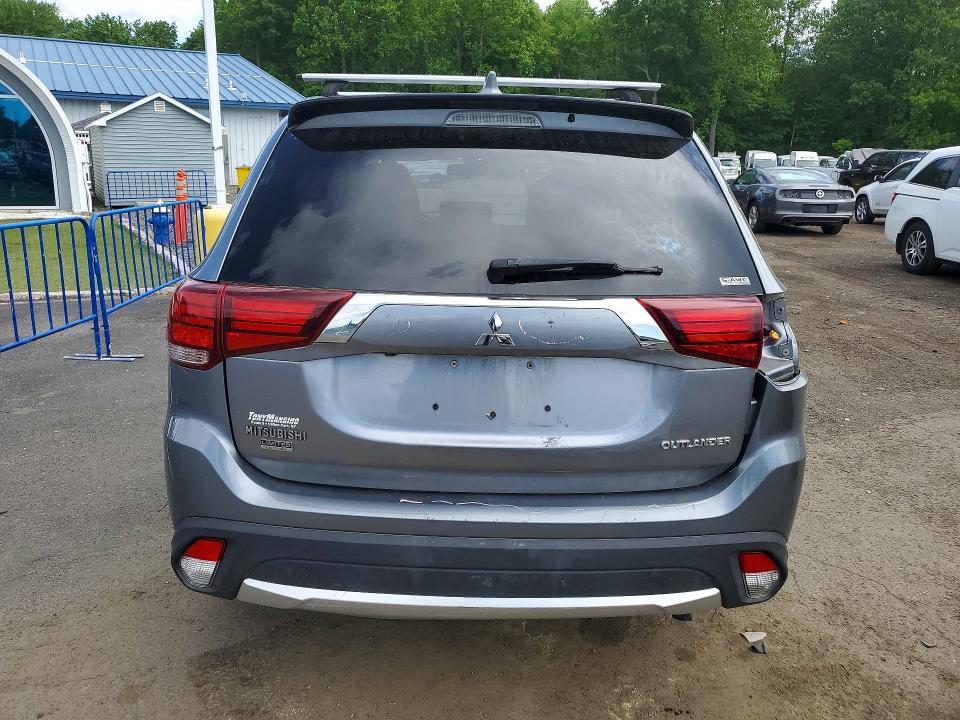 Продаж на аукціоні авто 2018 Mitsubishi Outlander, vin: JA4AZ3A38JZ044808, номер лоту: 54847936