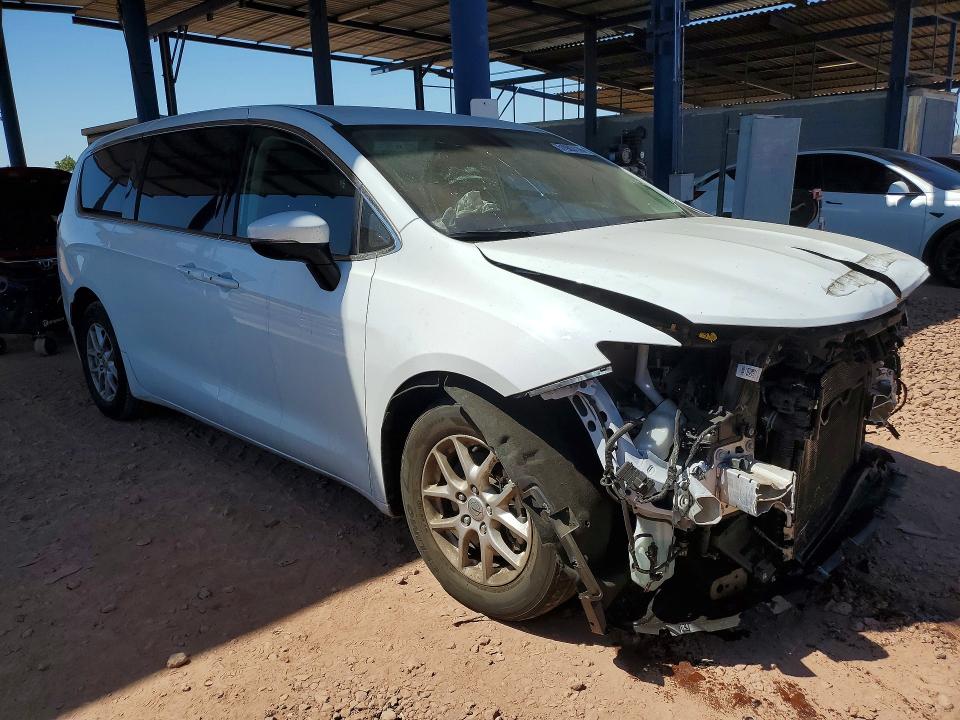 51903116 :رقم المزاد ، 2C4RC1BG3PR586353 vin ، 2023 Chrysler Pacifica مزاد بيع