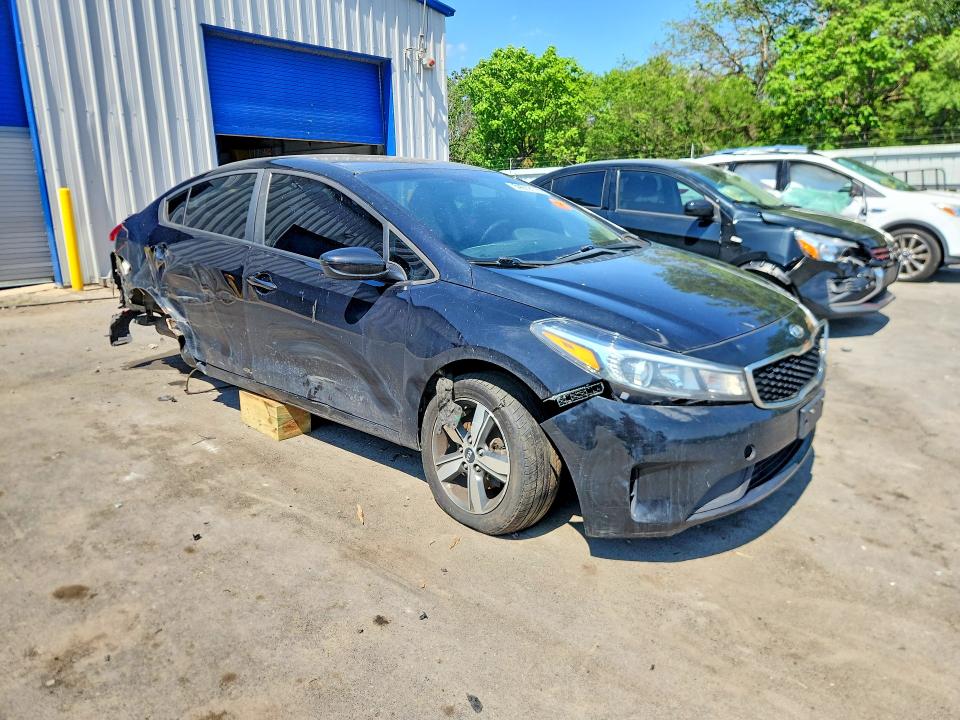 2018 Kia Forte მანქანა იყიდება აუქციონზე, vin: 3KPFL4A76JE186768, აუქციონის ნომერი: 54072116