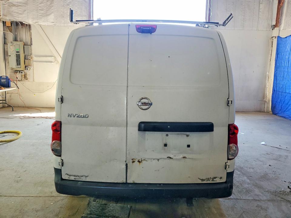 52922516 :رقم المزاد ، 3N6CM0KN8FK731977 vin ، 2015 Nissan Nv200 مزاد بيع