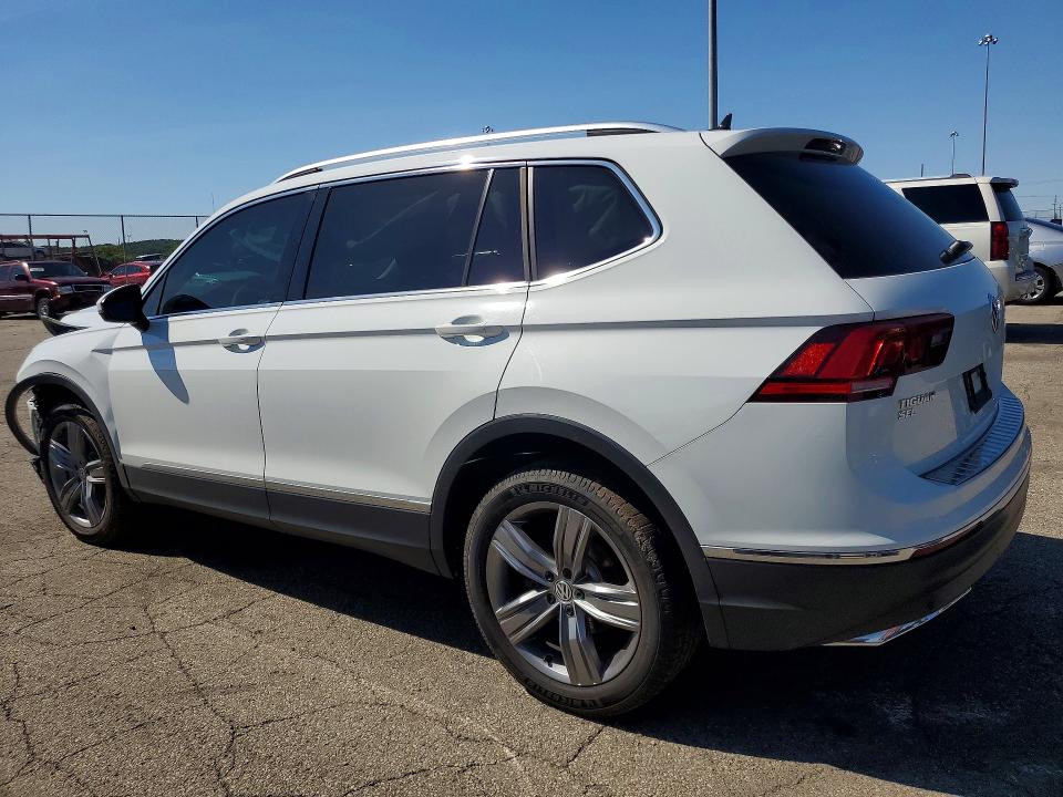 55049886 :رقم المزاد ، 3VV2B7AX5MM104821 vin ، 2021 Volkswagen Tiguan مزاد بيع