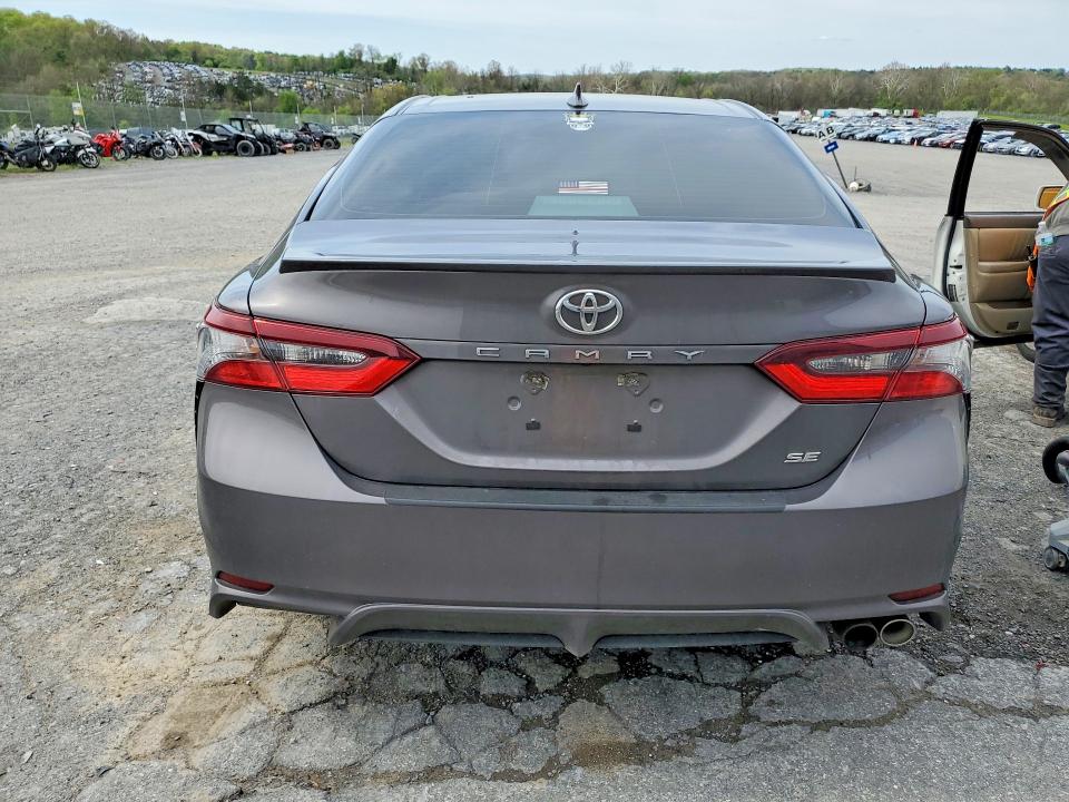 51856186 :رقم المزاد ، 4T1T11AKXRU850977 vin ، 2024 Toyota Camry مزاد بيع