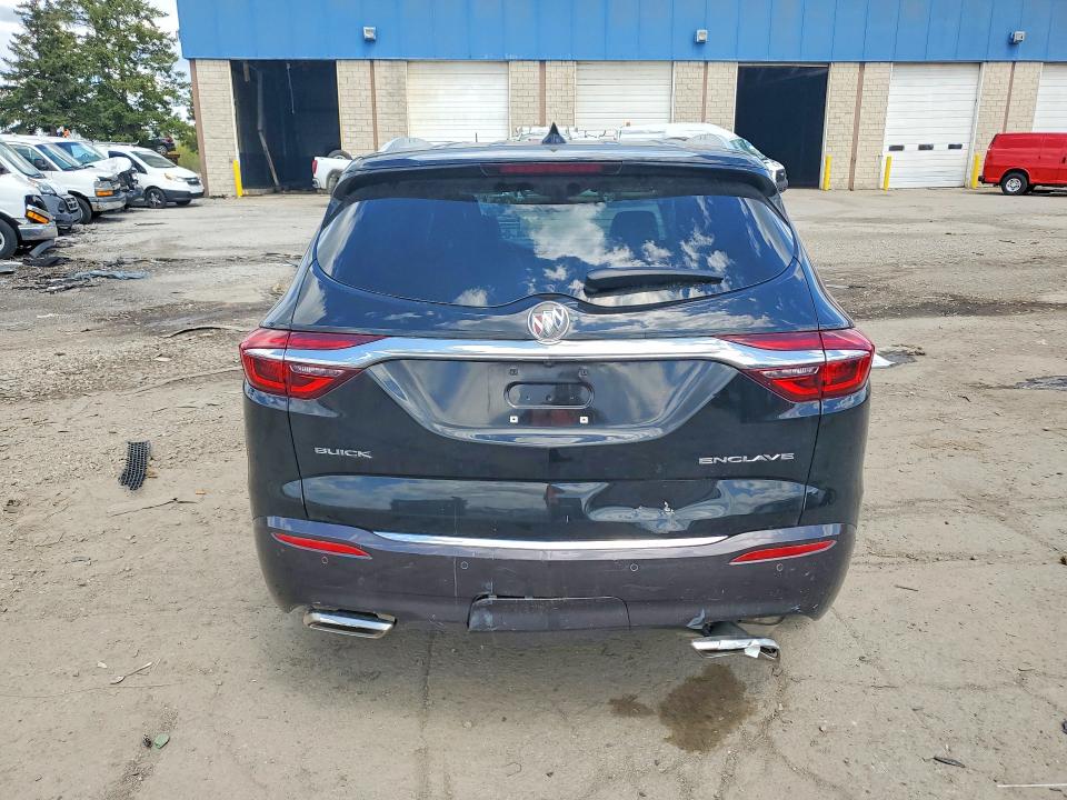 52569796 :رقم المزاد ، 5GAERCKW8JJ258391 vin ، 2018 Buick Enclave مزاد بيع
