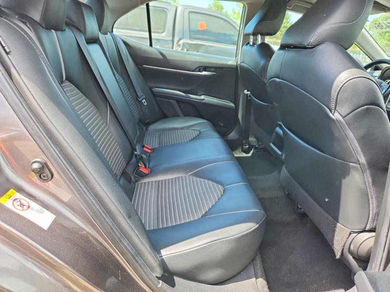 Продаж на аукціоні авто 2019 Toyota Camry, vin: 4T1B11HK2KU738097, номер лоту: 52231436