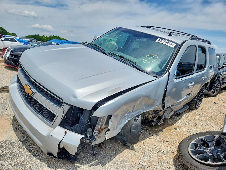 2011 Chevrolet Tahoe მანქანა იყიდება აუქციონზე, vin: 1GNSKBE05BR302896, აუქციონის ნომერი: 55395626