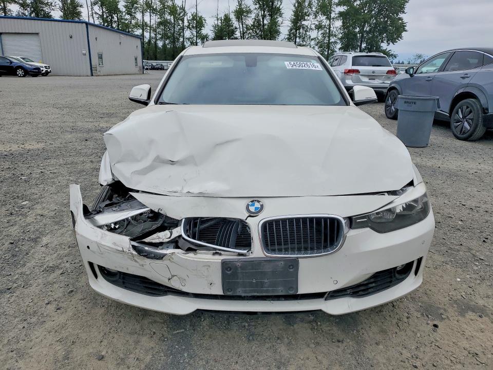 54502616 :رقم المزاد ، WBA3B5G52FNS19444 vin ، 2015 Bmw 328 مزاد بيع