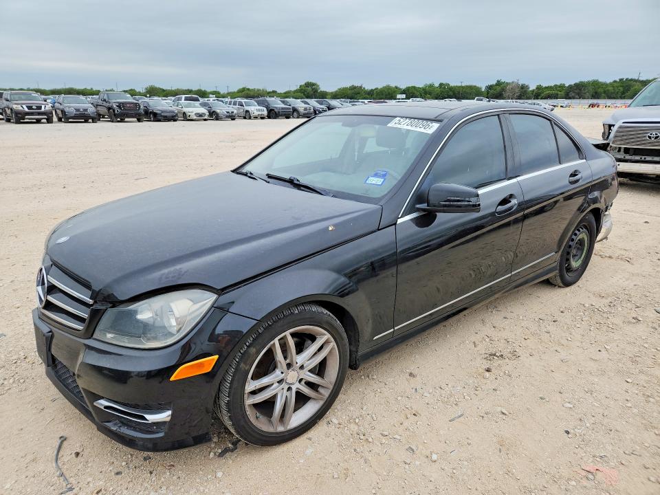Продаж на аукціоні авто 2014 Mercedes-benz C, vin: WDDGF4HB8EA937387, номер лоту: 52780096